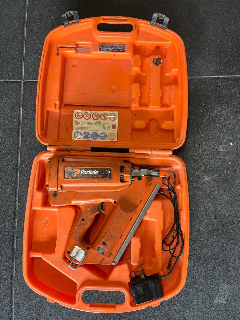 Paslode 1st fix cordless nail gun