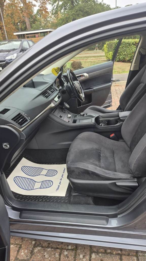 Lexus, CT, Hatchback, 2017, Other, 1798 (cc), 5 doors
