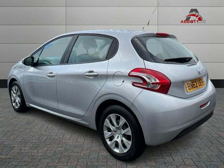 2012 Peugeot 208 1.4 HDi Access+ 5dr HATCHBACK Diesel Manual