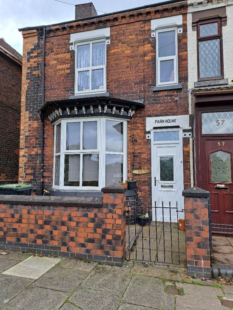 4 BEDROOM VICTORIAN  HOUSE TO RENT