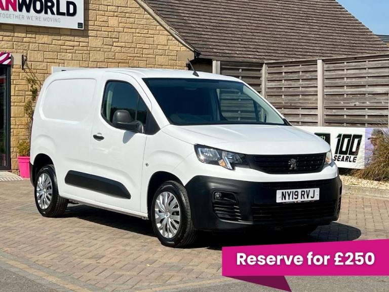 Peugeot Partner 1000 BLUEHDI 100 L1H1 PROFESSIONAL STANDARD SWB LOW ROOF