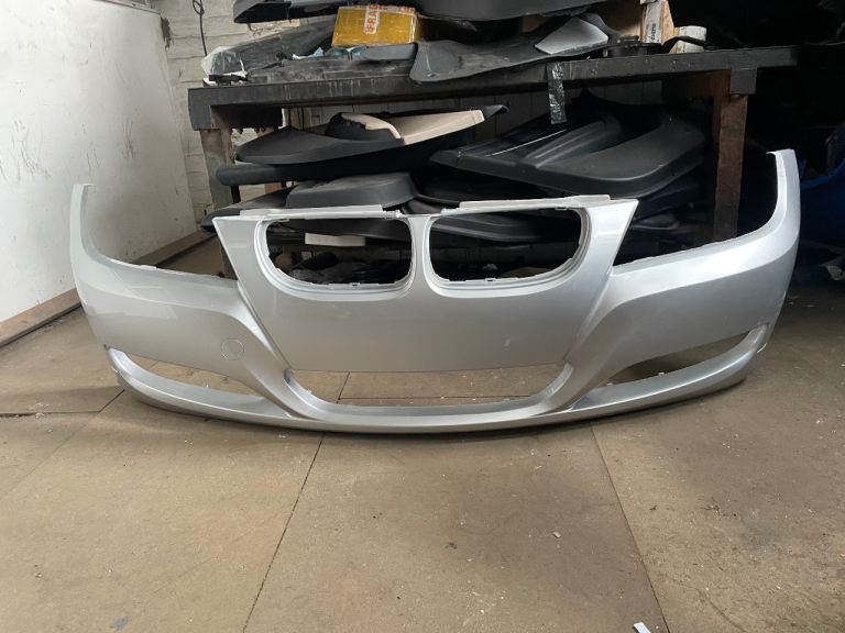 BMW SERIES E90 E90 SE LCI FRONT BUMPER (2008-2013)