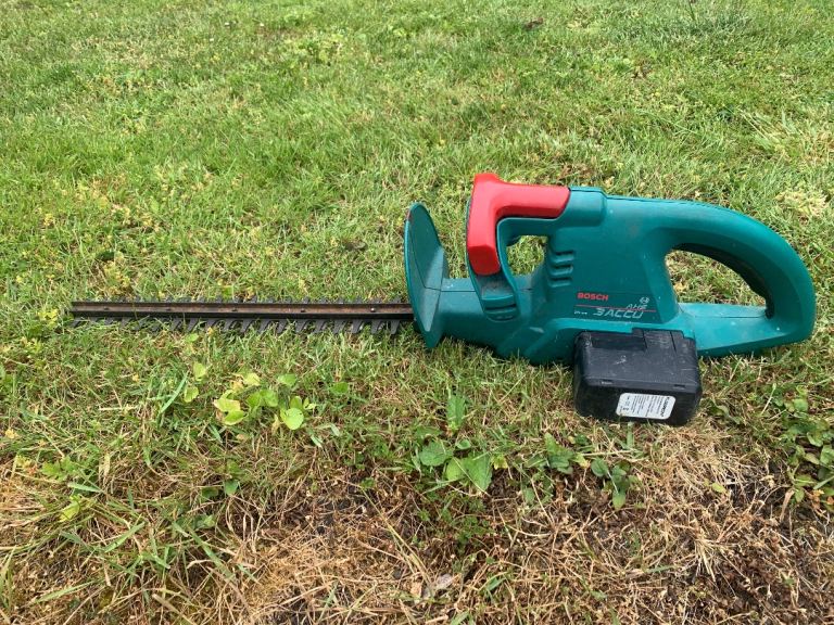 Bosch Electric Hedge Trimmer