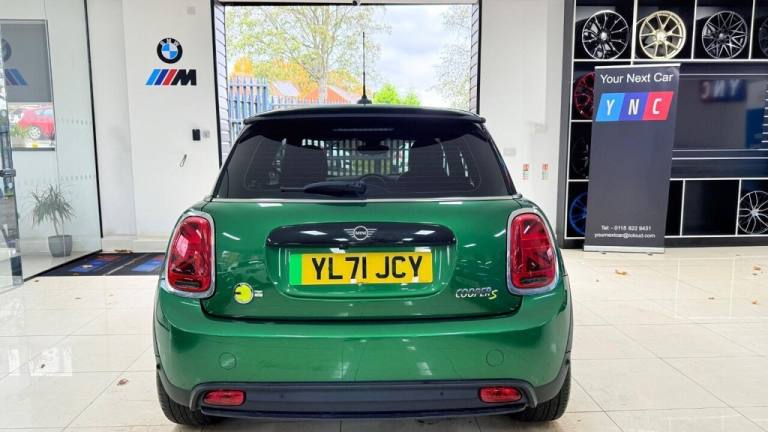 2021 MINI Electric Hatch Cooper SE 32.6kWh Level 2 Auto 3dr Hatchback ELECTRIC Automatic