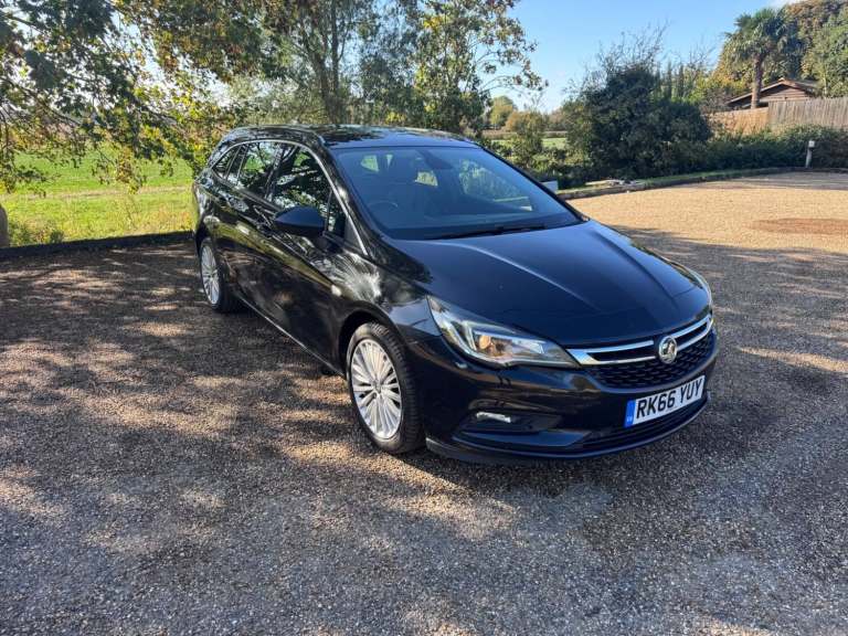 2016 Vauxhall Astra 1.6 CDTi Elite Nav Sports Tourer Auto Euro 6 5dr ESTATE Diesel Automatic