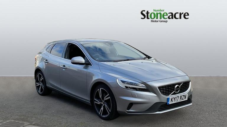 2017 Volvo V40 D4 [190] R DESIGN Pro 5dr HATCHBACK DIESEL Manual