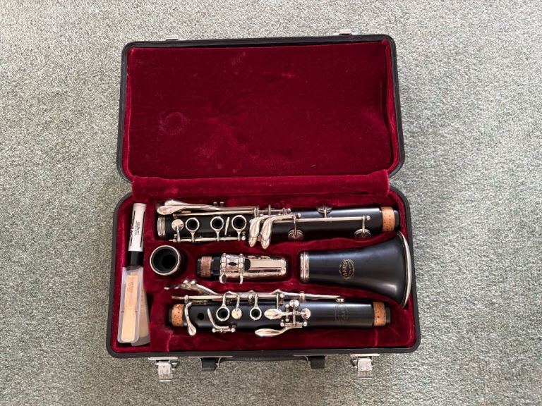B flat Clarinet