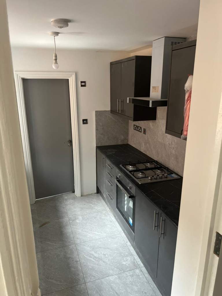 BRAND NEW 3 BEDROOM HOUSE WITH 2 RECEPTION ROOMS OFF HOE STREET E17