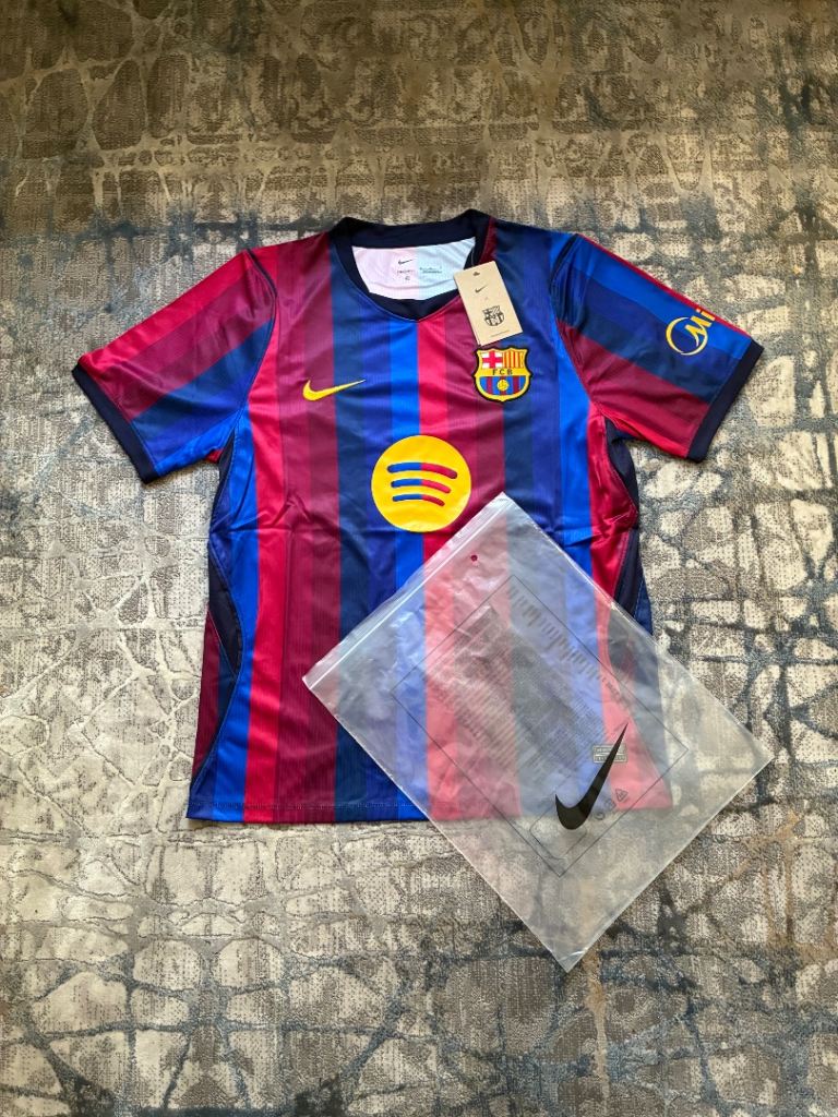 New Nike Barcelona Football Shirt - Multicoloured, Size M