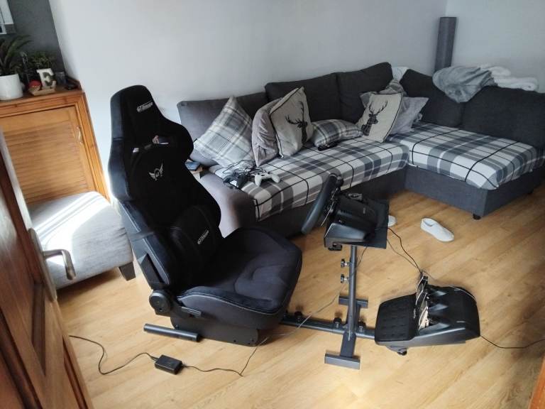 Racing sim setup with xbox series s and 5 games one controller 