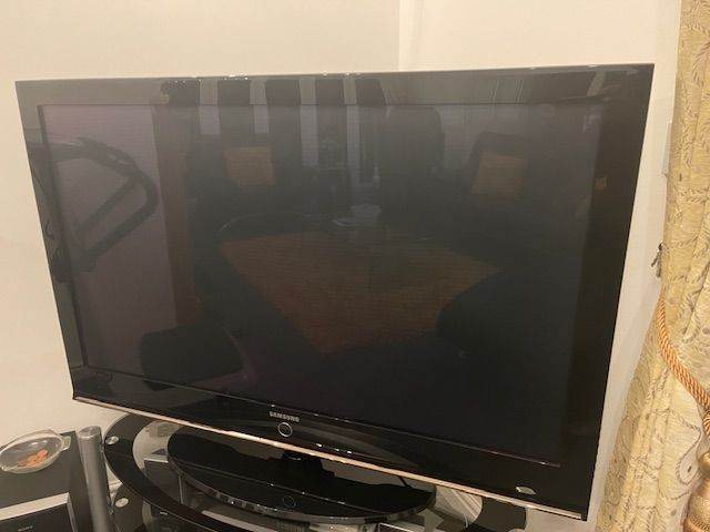 Samsung PS-50Q97HD 50” Plasma TV – With Remote & Power Lead