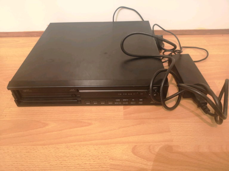 Xeno 1000 XDR416 16 Channel DVR For CCTV System 500GB HDD HDMI DVD +-R