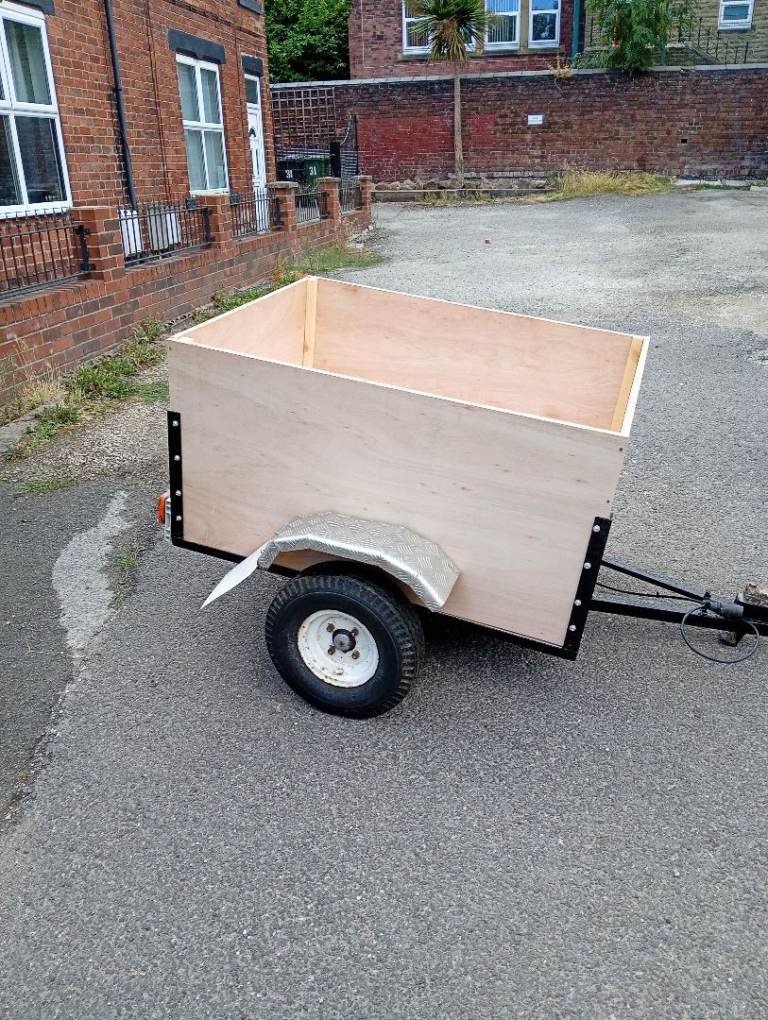 3ft x 4ft box trailer 