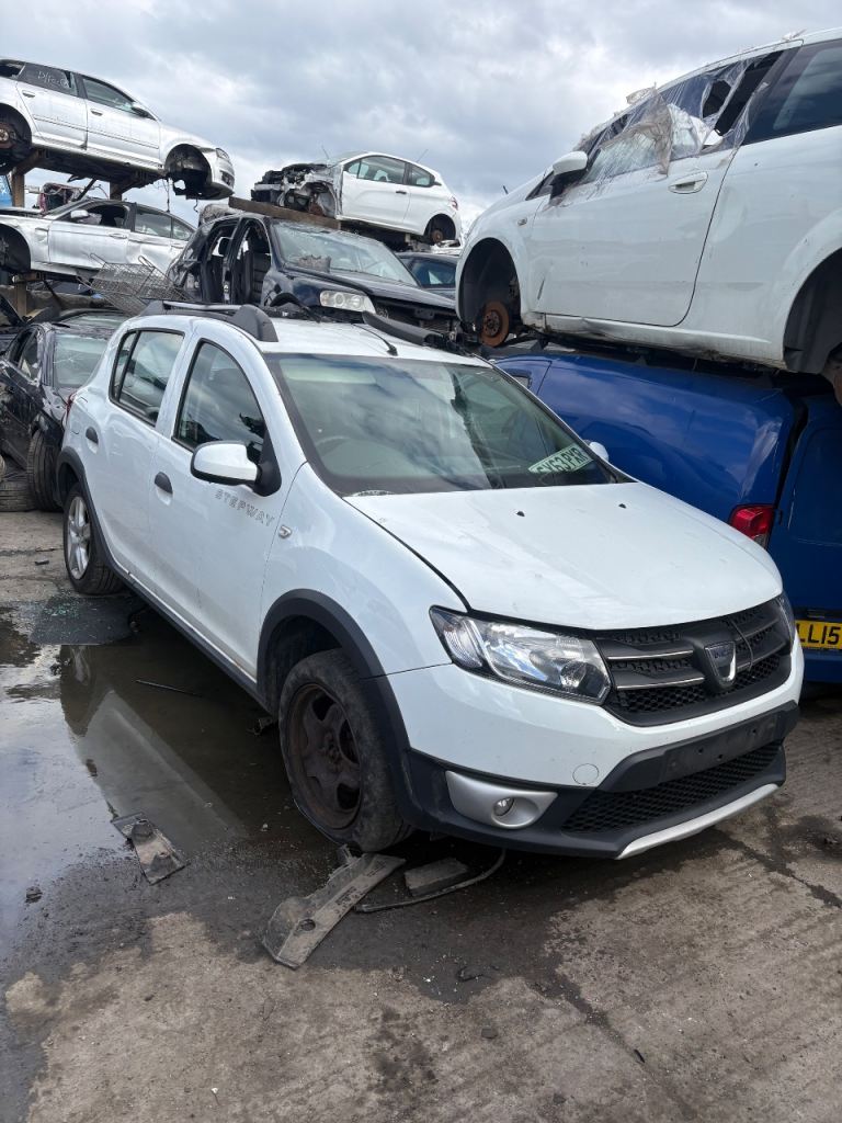 2013 DACIA SANDERO BREAKING