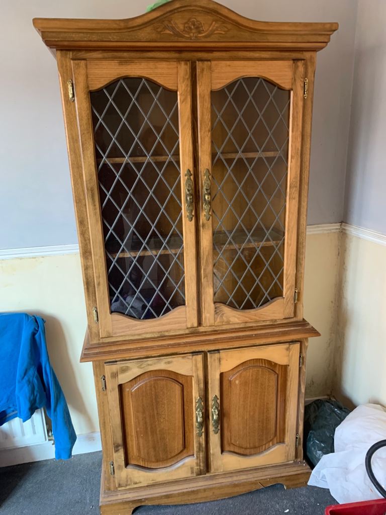 Wooden dresser