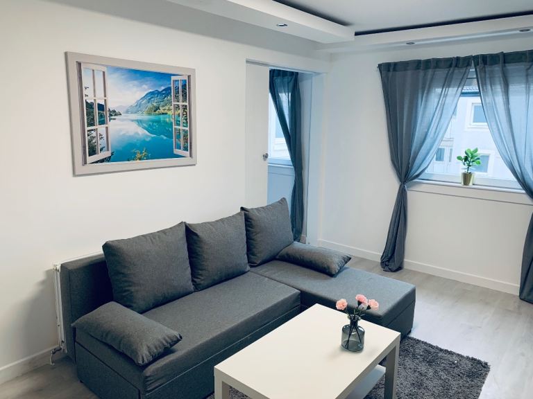 1 Bedroom Apartment for WEEKLY or MONTHLY rent at G5,5 min to city centre.WiFi Parking FREE