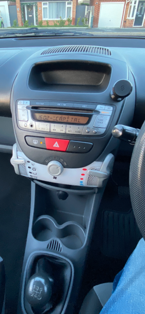 Citroen, C1, Hatchback, 2012, Manual, 998 (cc), 3 doors