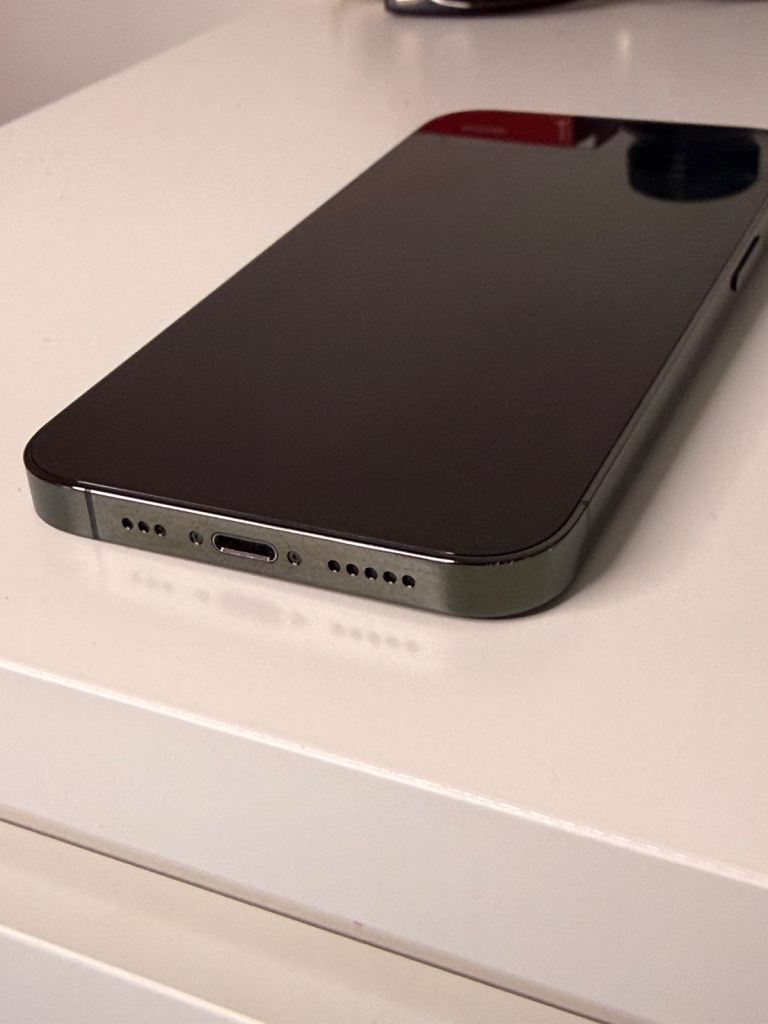 iPhone 13 Pro 256GB Apple Green Mint Condition