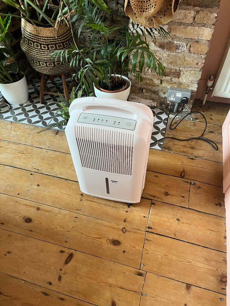 Dehumidifer Blyss 12L WDH-122E-12R