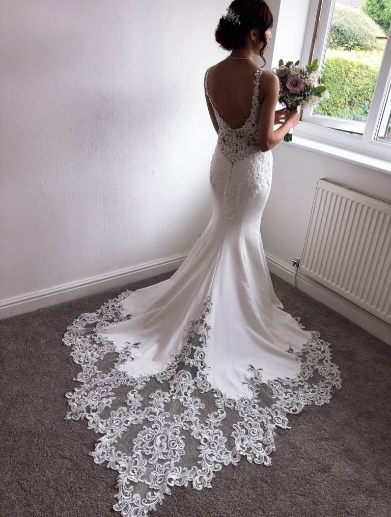 Maggie Sottero Alaina Wedding Dress Size 6