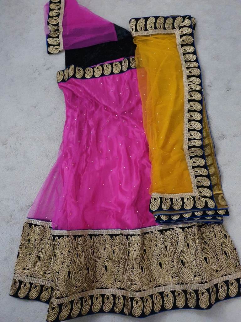 NEW Unstiched Womens Traditional Indian Lehenga