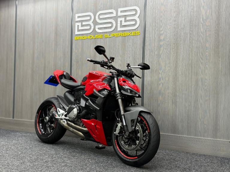 2022 72 Ducati Streetfighter V2 955 Euro 5 - ++EXTRAS, CARBON, AUSTIN RACING