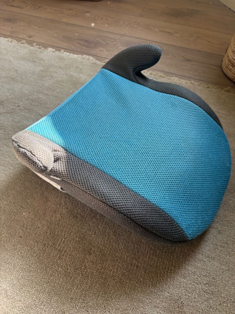 Child's Car Booster Seat – Blue/Grey, Good Condition