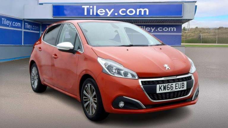  Peugeot 208 1.2 PureTech Allure Euro 6 5dr Petrol Manual