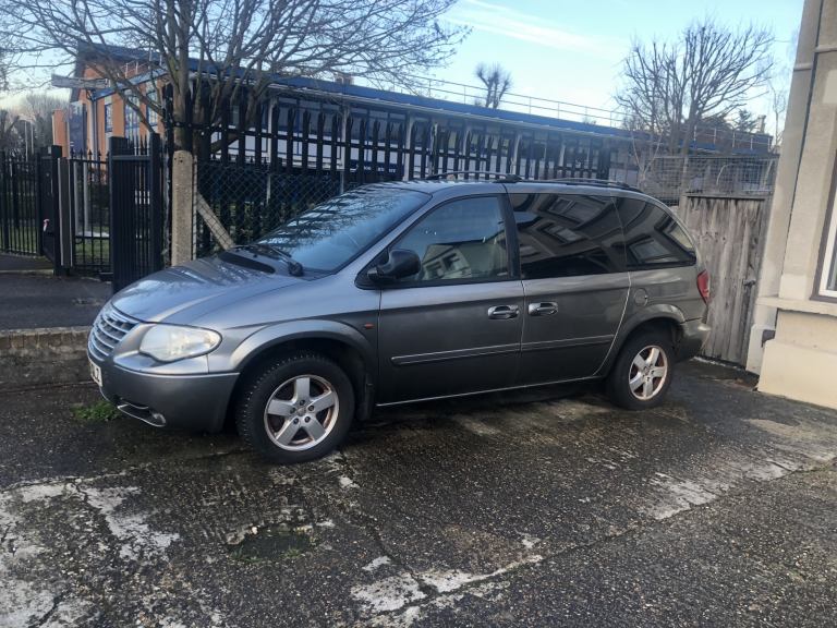 Chrysler Voyager 7 seater car