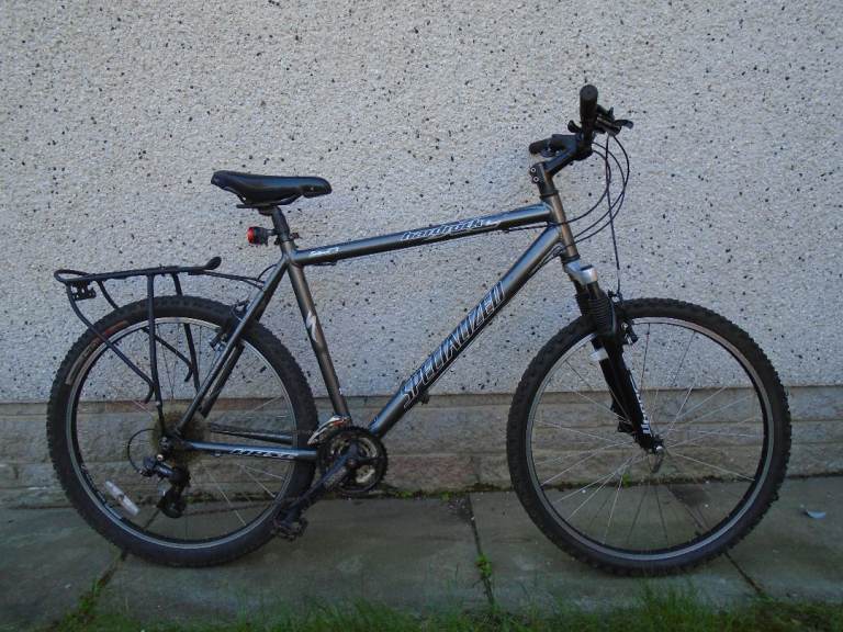 Specialized hardrock XC mountain bike, 21 inch lightweight frame, 26 inch wheels, 24 gears 