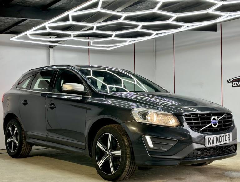 2017 Volvo XC60 2.4 D4 R-Design Nav SUV 5dr Diesel Auto AWD Euro 6 (s/s) (190 ps) ESTATE Diesel A...