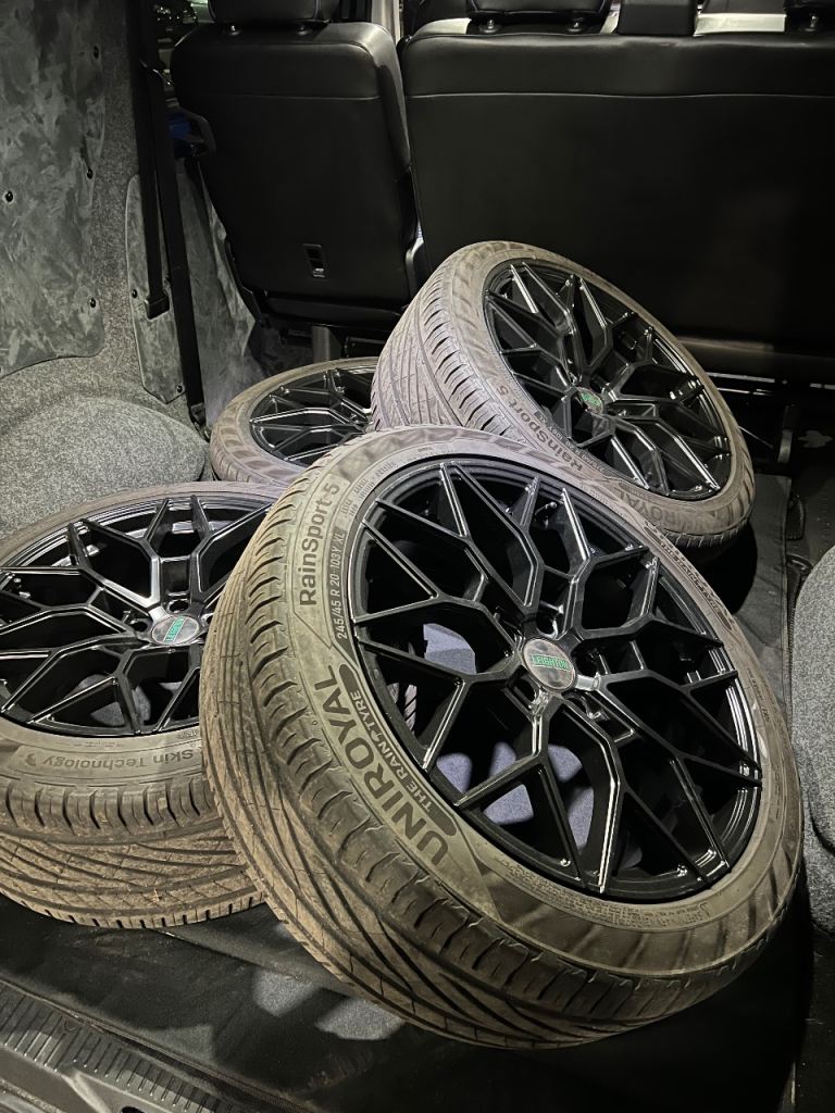 Transporter Wheels LV-2 Matte Black Wheels for VW T5. T6. T6.1