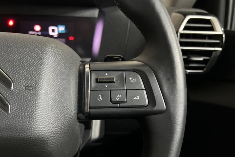 2022 71 CITROEN C4 1.2 PURETECH SHINE PLUS HATCHBACK 5DR PETROL EAT8 EURO 6 (S/S