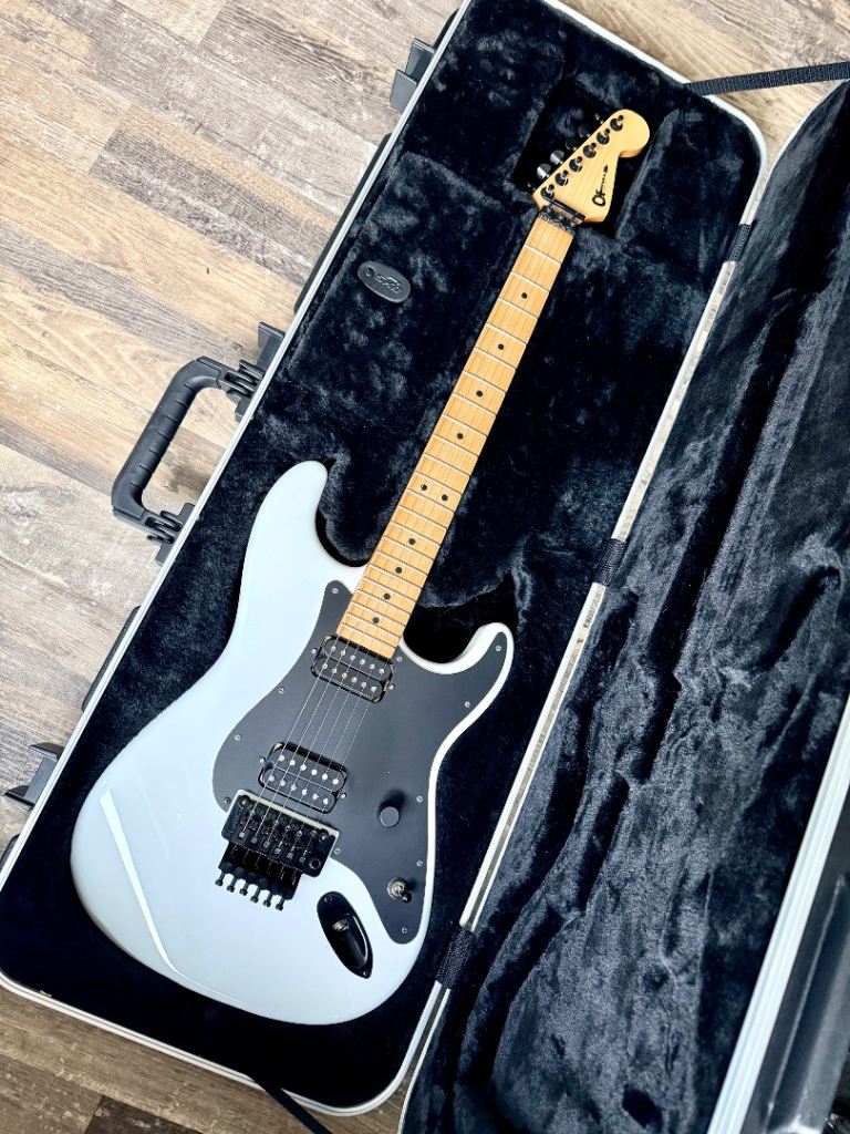 Charvel So-Cal Style 1 2H Polar White USA 2009