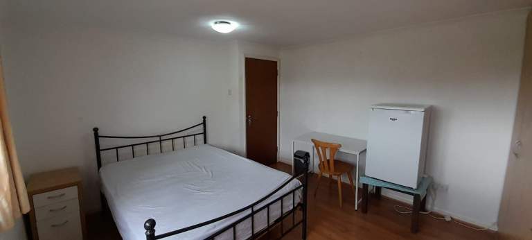 Double room to rent