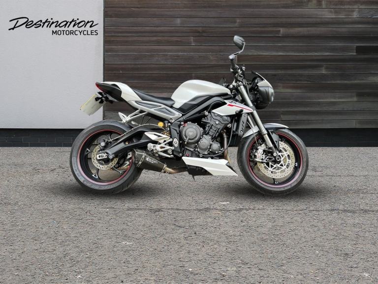 2019 Triumph STREET TRIPLE RS Petrol white 6 Speed