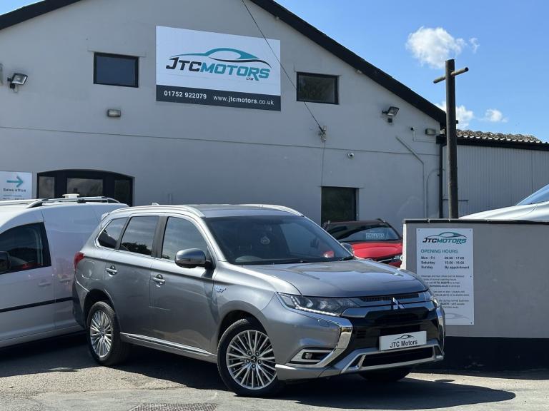 MITSUBISHI OUTLANDER 2.4 PHEV 4h 5dr Auto, hybrid, Grey + Great Value 2019