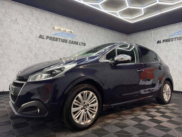 2016 Peugeot 208 1.2 PureTech Allure Premium Euro 6 5dr HATCHBACK Petrol Manual