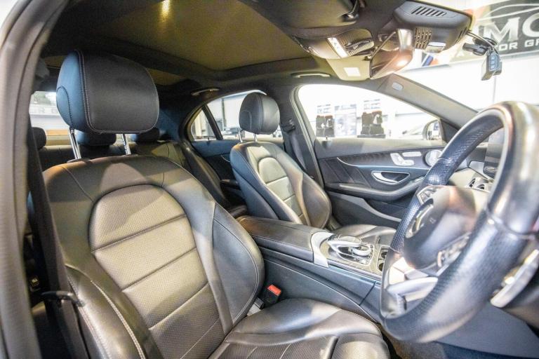 2018 Mercedes-Benz C Class 2.1 C250d AMG Line (Premium Plus) Saloon 4dr Diesel G-Tronic+ Euro 6 (...