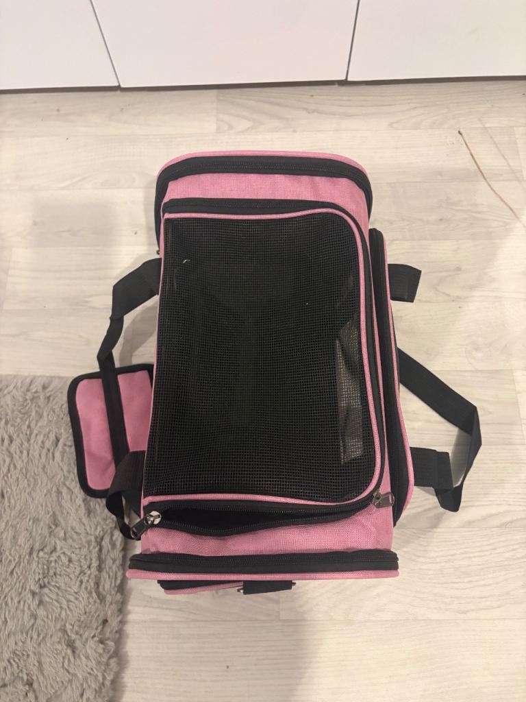 Small Animal pet carrier 