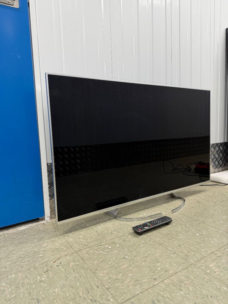 PANASONIC 50 inch Smart 4K UltraHD HDR LED TV 