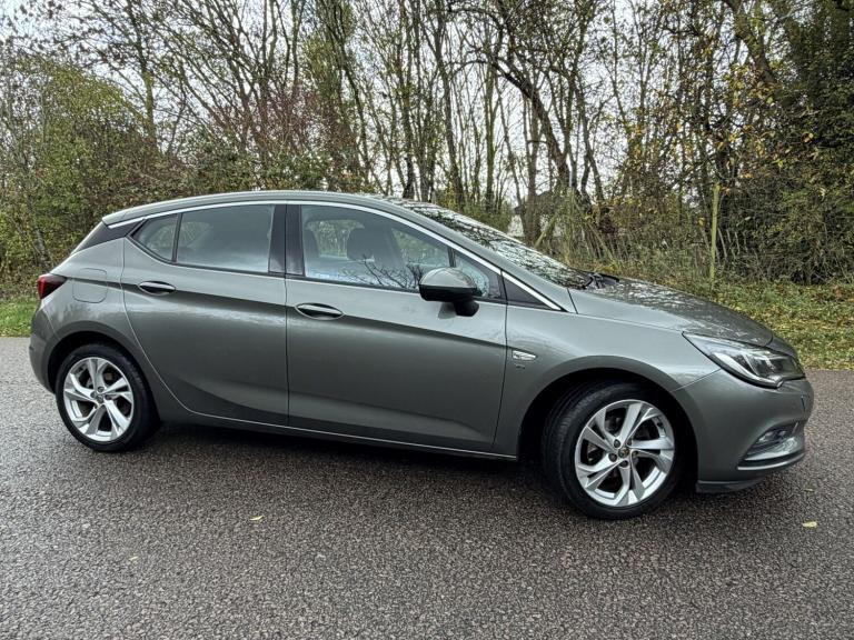 VAUXHALL ASTRA 1.4 i Turbo SRi 2017