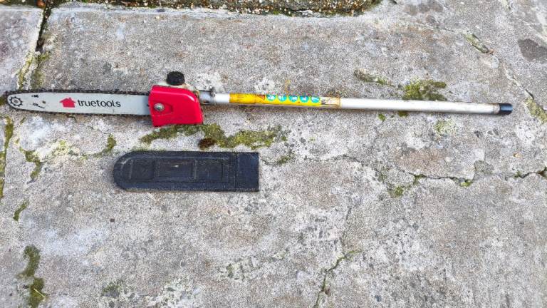 Pole saw chainsaw attachment for petrol multi tool strimmer