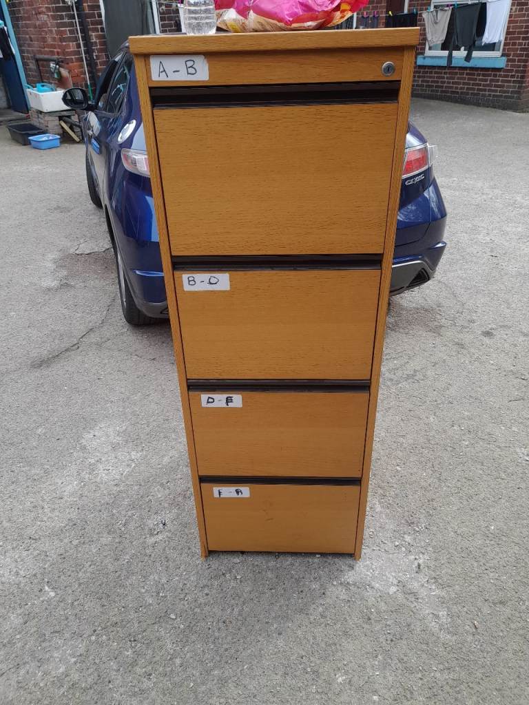 FILING CABINET 