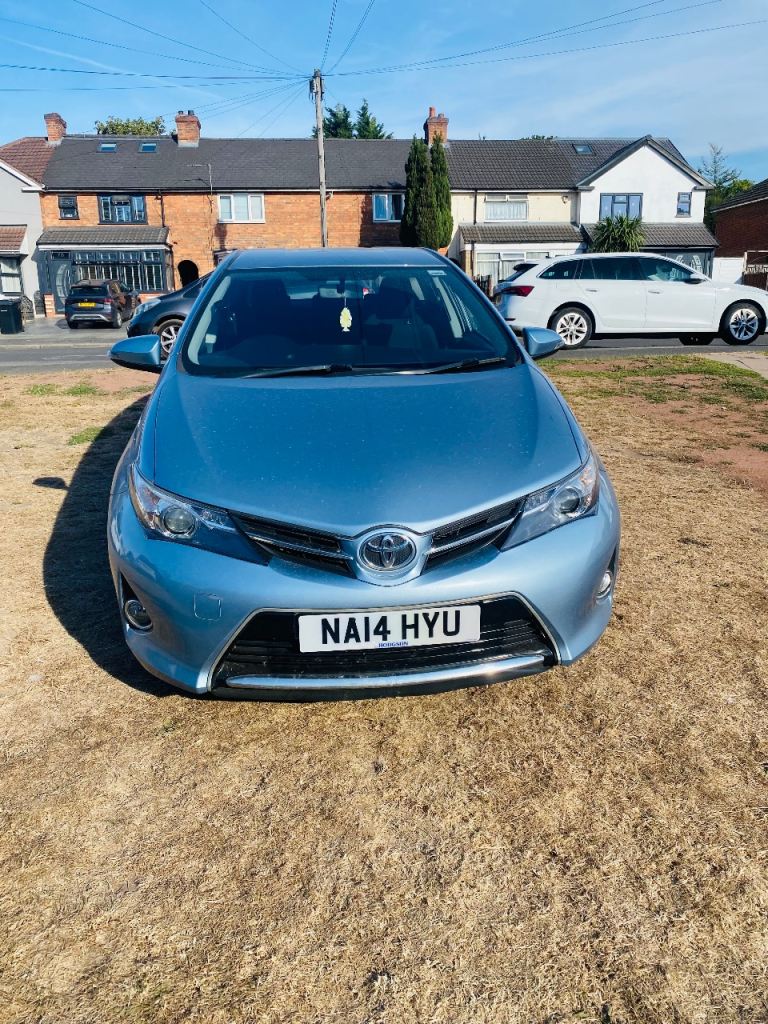 Toyota, AURIS, Hatchback, 2014, Semi-Auto, 1598 (cc), 5 doors