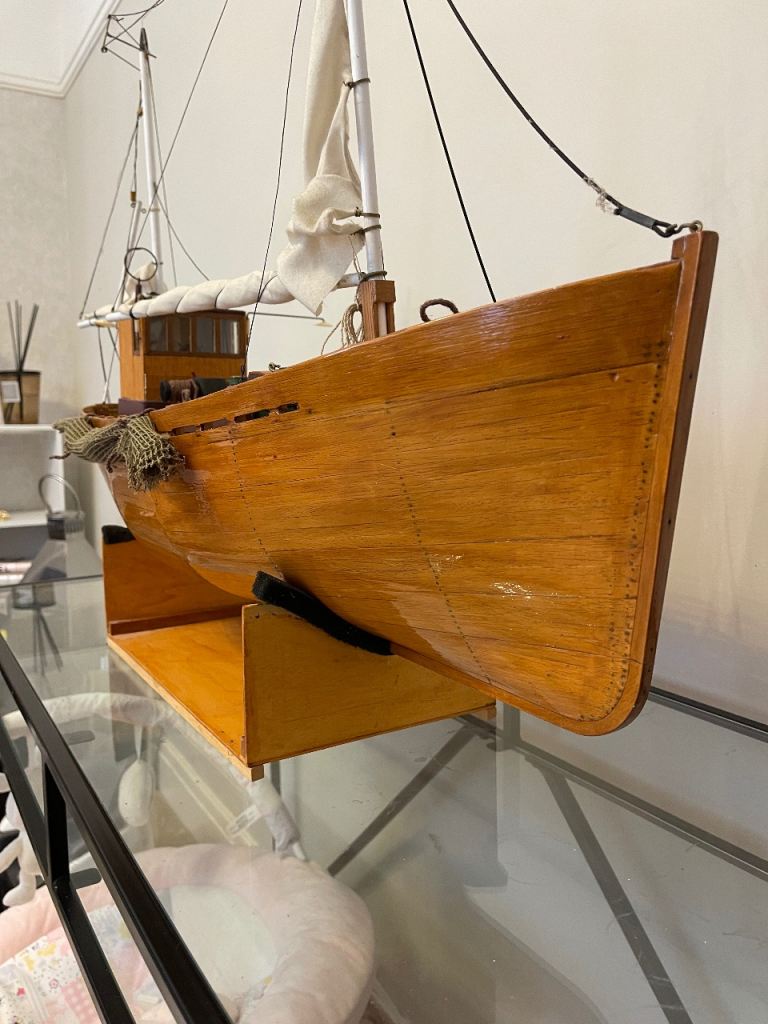 Large all wood Fishing boat beautiful scale detail 