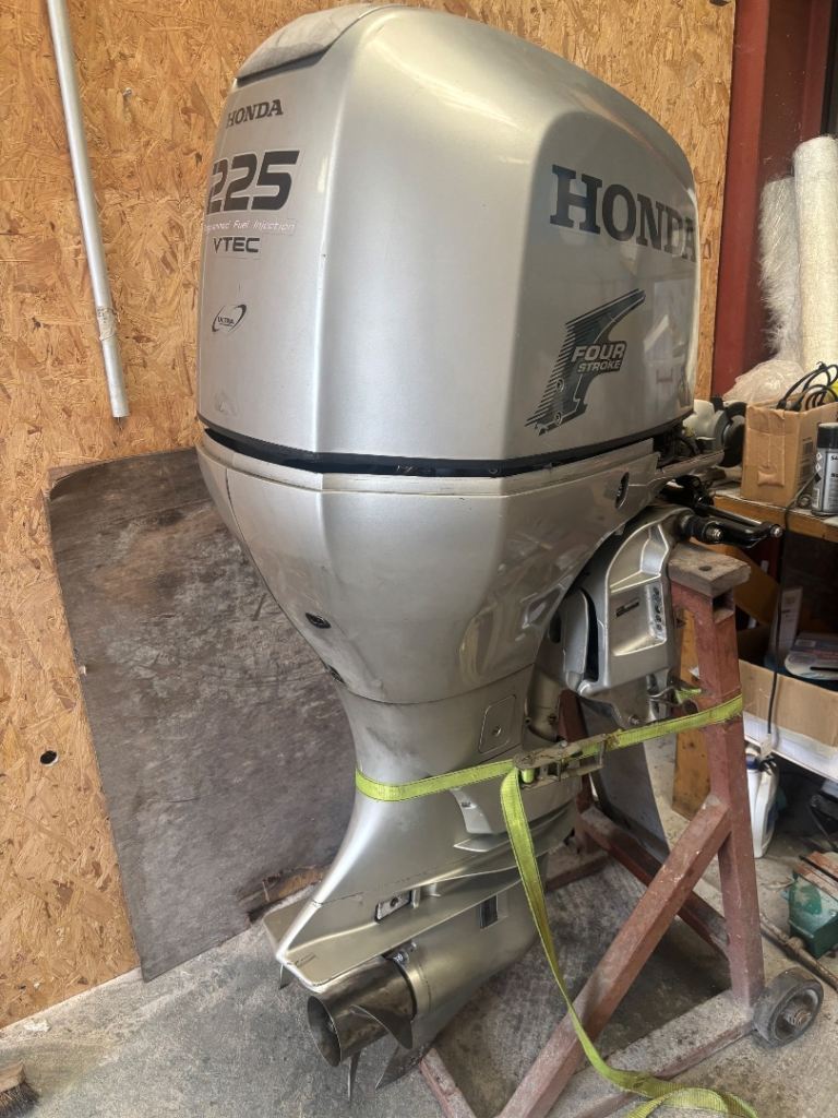 Honda 225hp outboard spares repair 