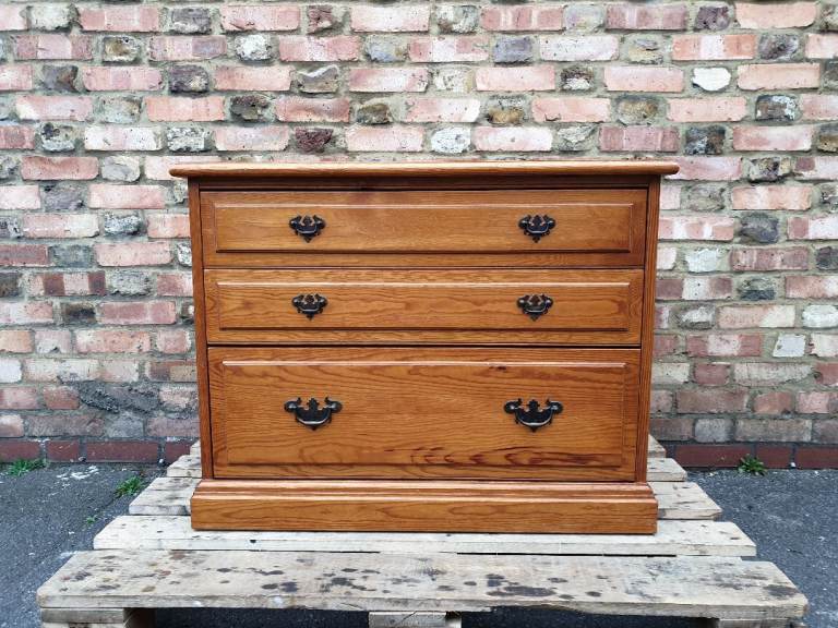 Vintage 70’s Wooden Chest Of Drawers Dresser Bedside Cabinet Younger Furniture