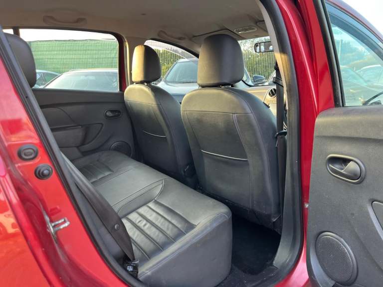 2014 DACIA SANDERO STEPWAY 1.5 Stepway Laureate dCi 90 - DIESEL - PX SWAP