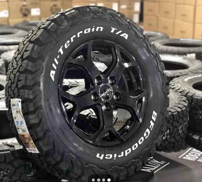 Wanted - Looking for alloys / tyres to fit Vauxhall Movano, Renault Master or Nissan NV400 5x130